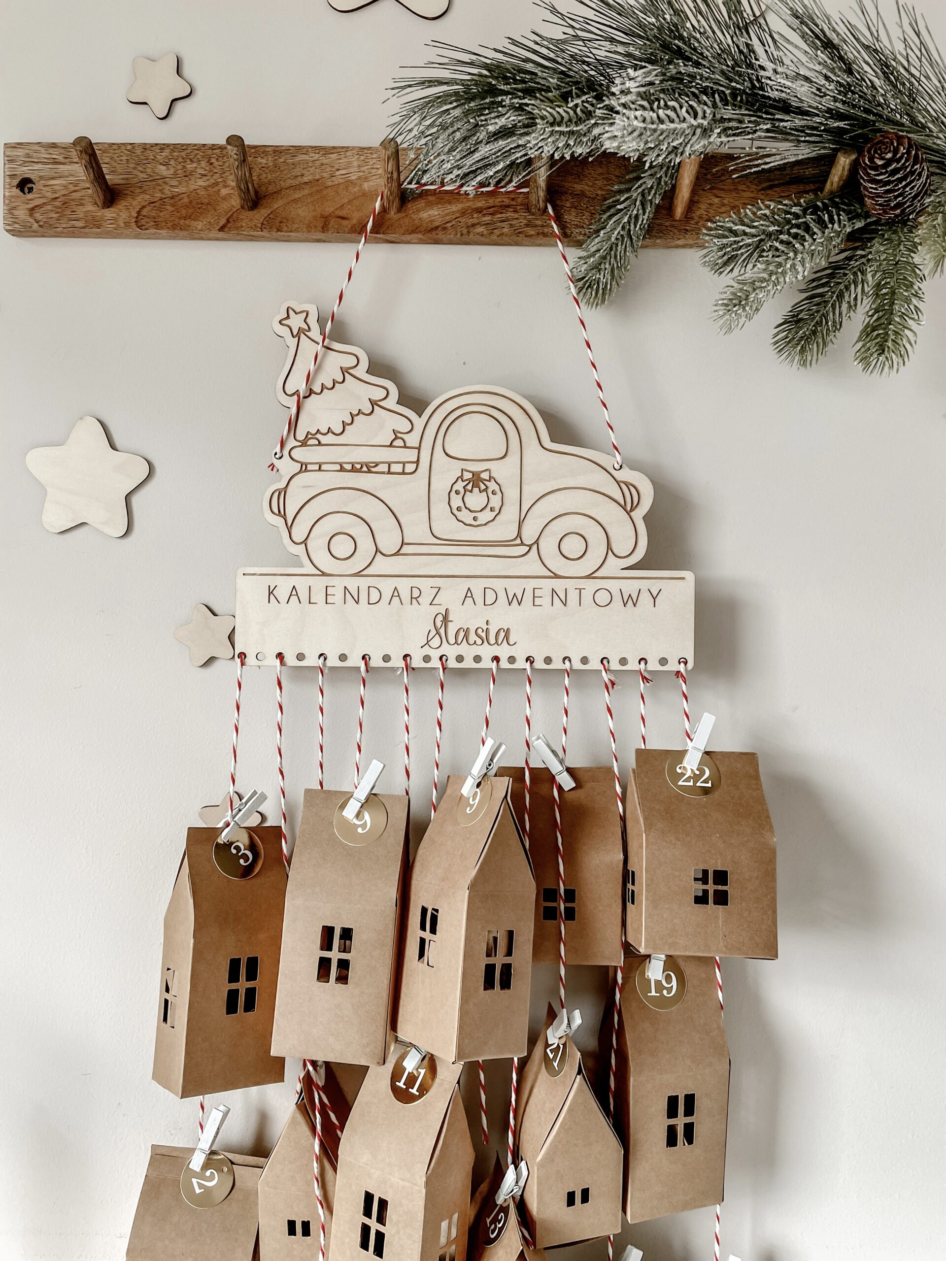 Kalendarz Adwentowy Świąteczne autko