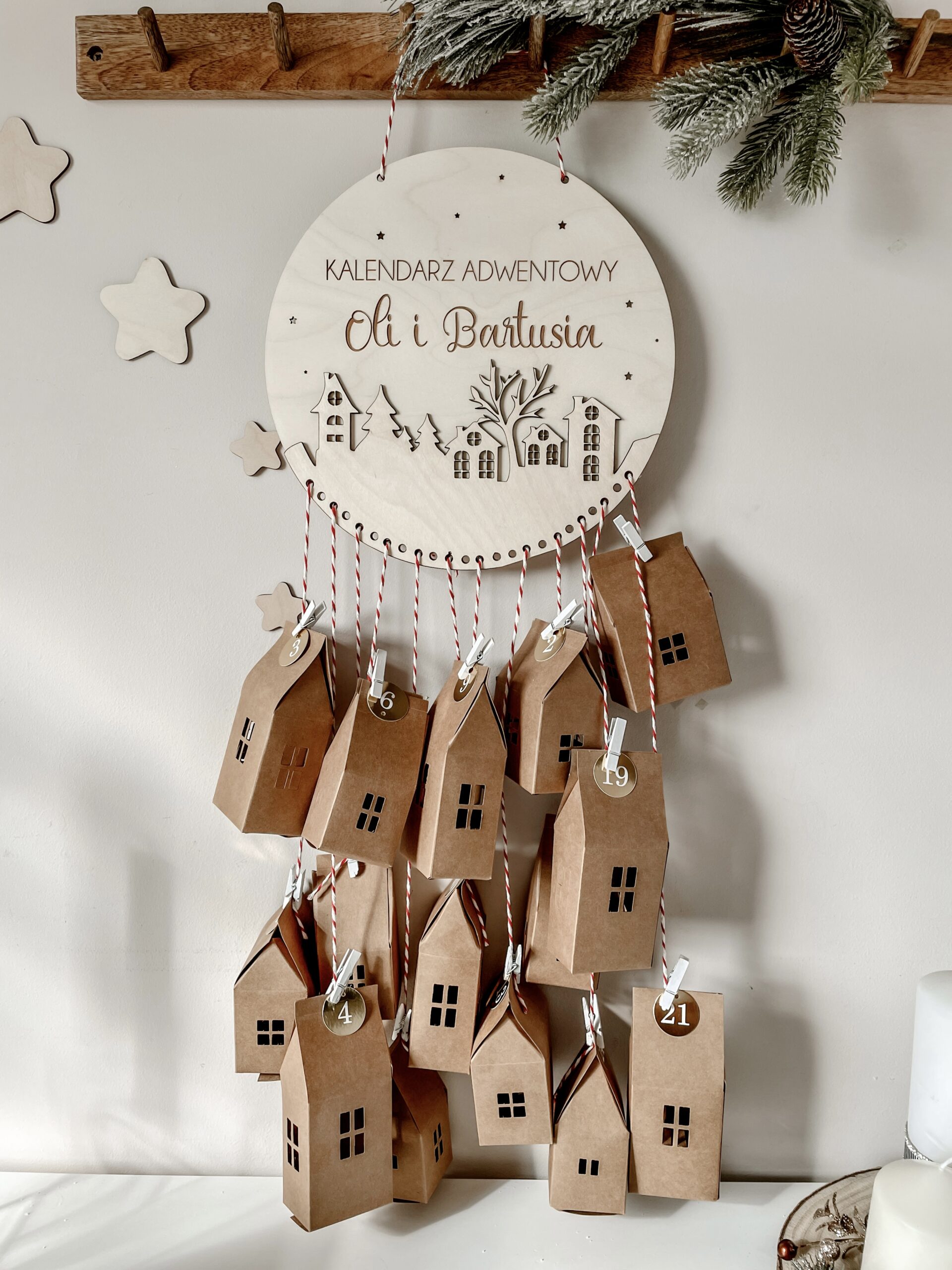 Kalendarz Adwentowy Miasteczko - obrazek 2