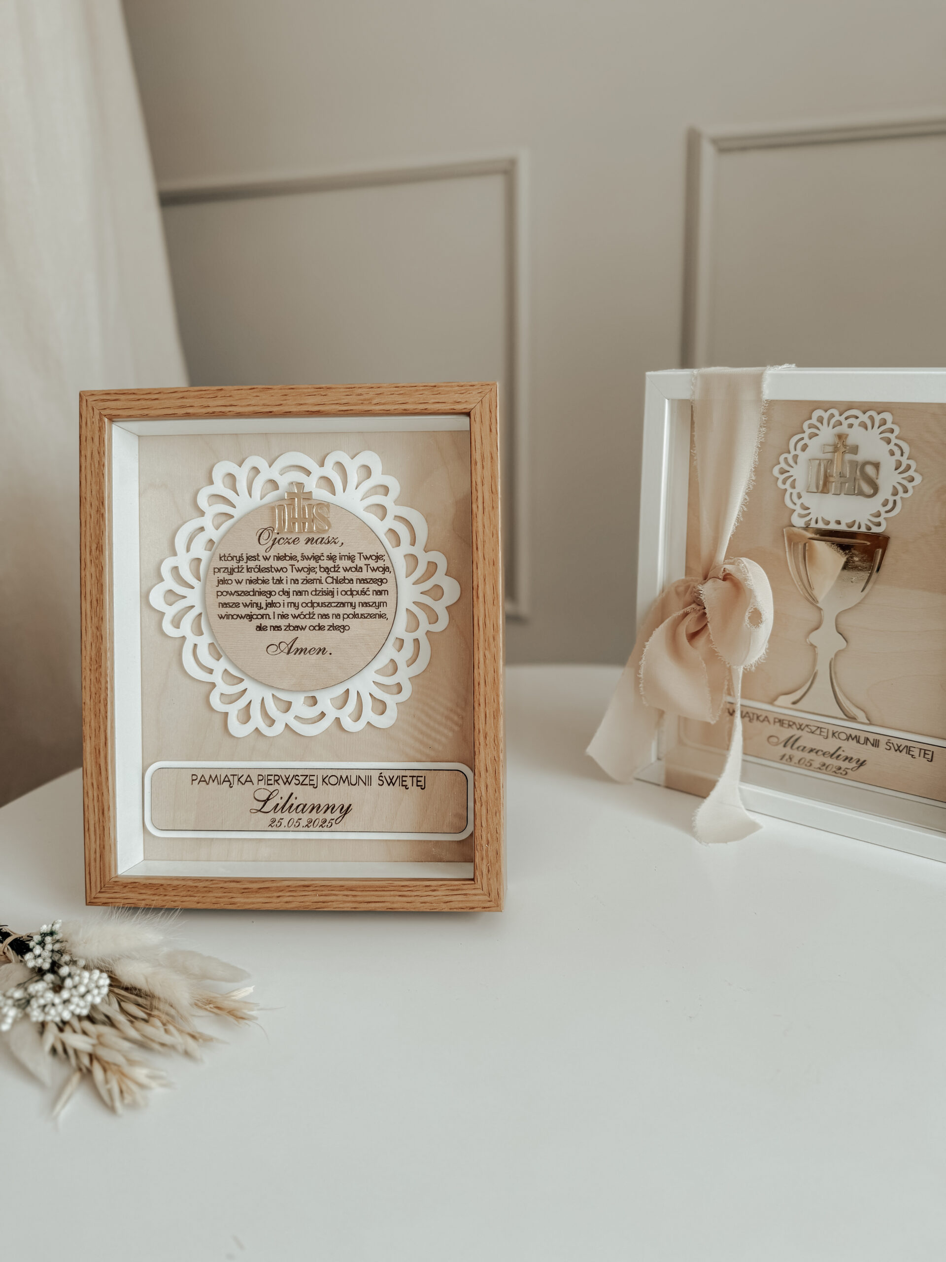 Pamiątka Komunii Świętej w ramce 3D wzór 2 - obrazek 3