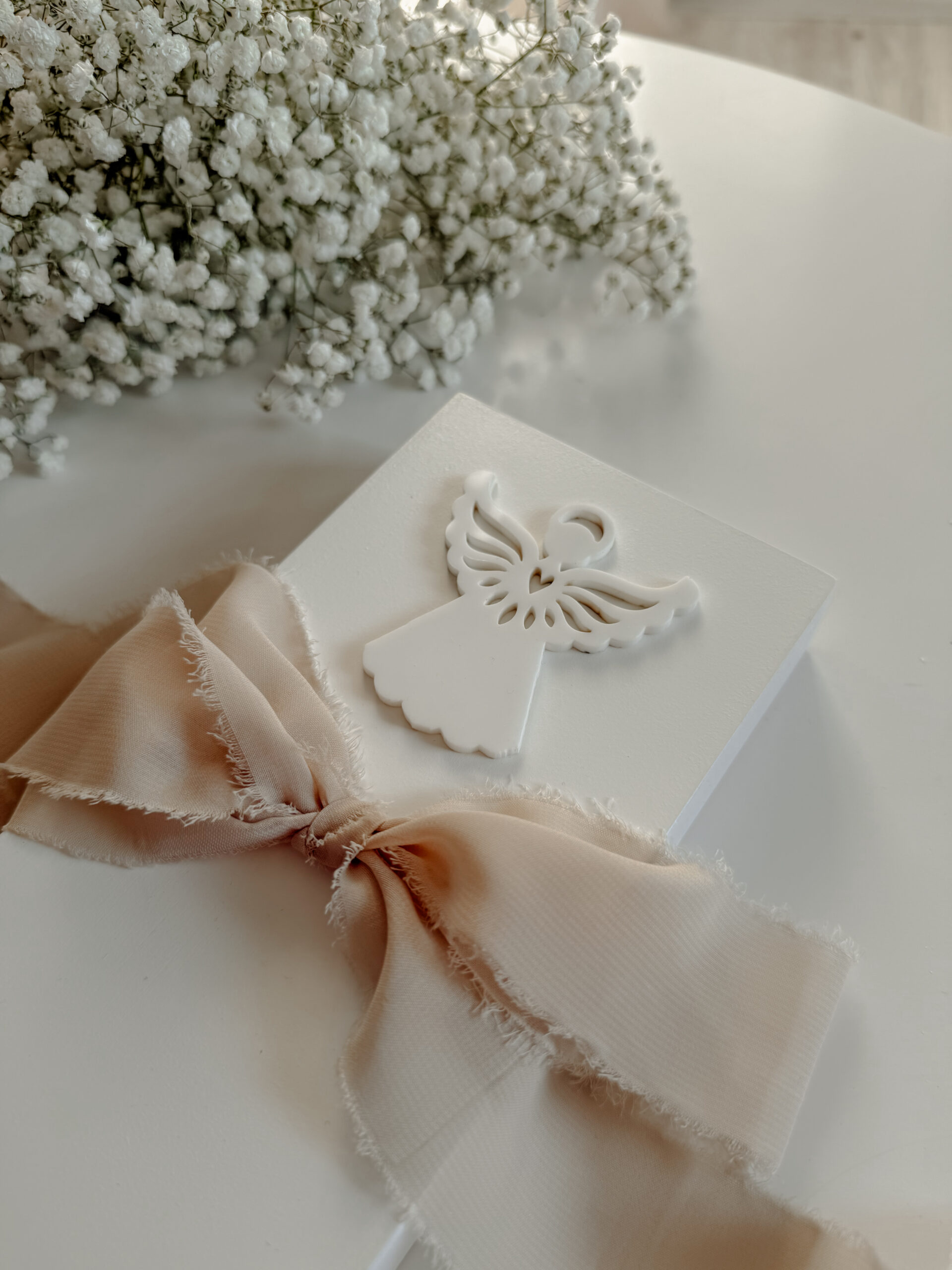 Pudełko prostokątne na Komunię Św. Wzór 8 (Aniołek biały) - obrazek 5