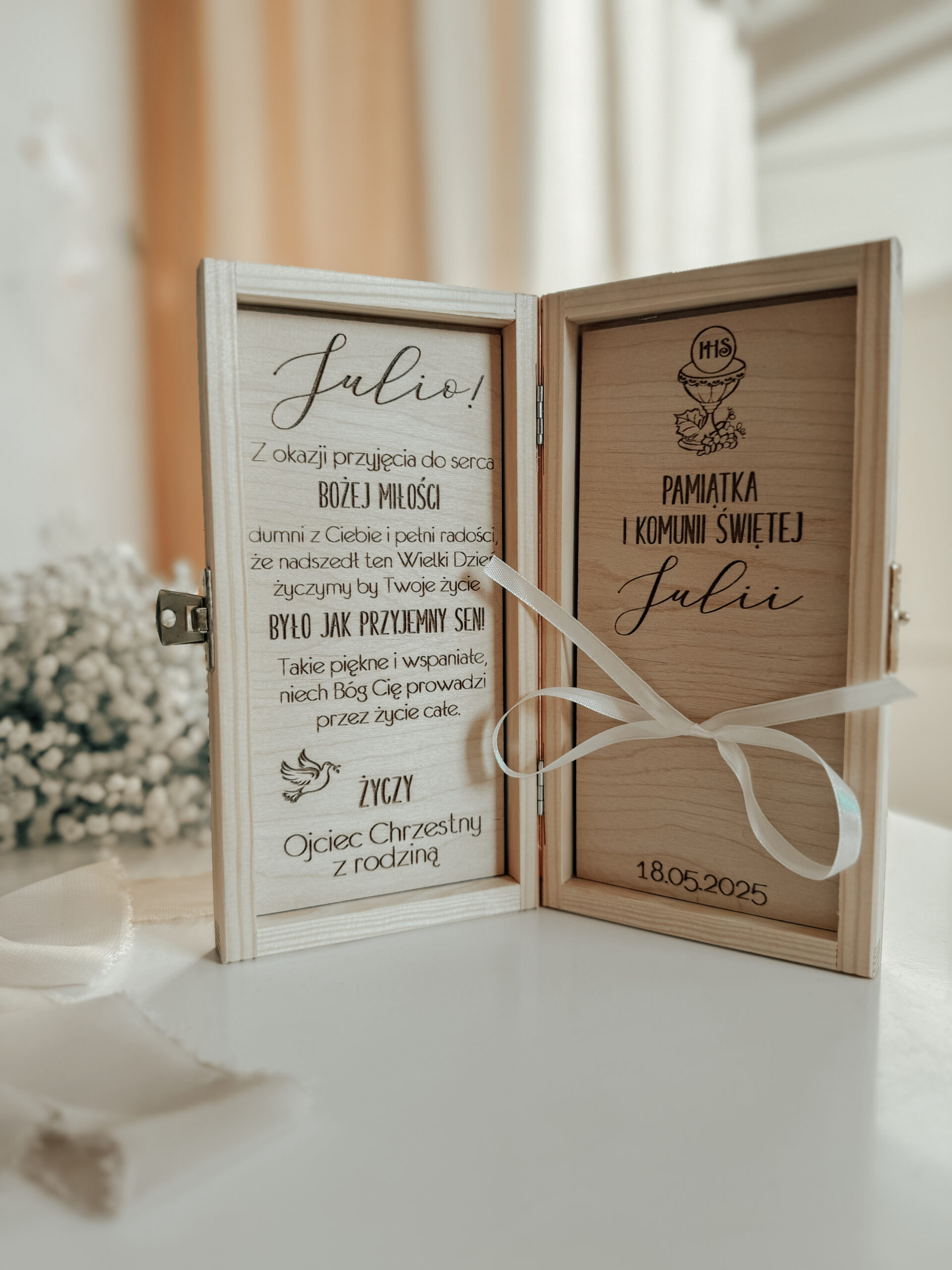 Pudełko prostokątne na Komunię Św. Wzór 6 (Krzyż złoty) - obrazek 4