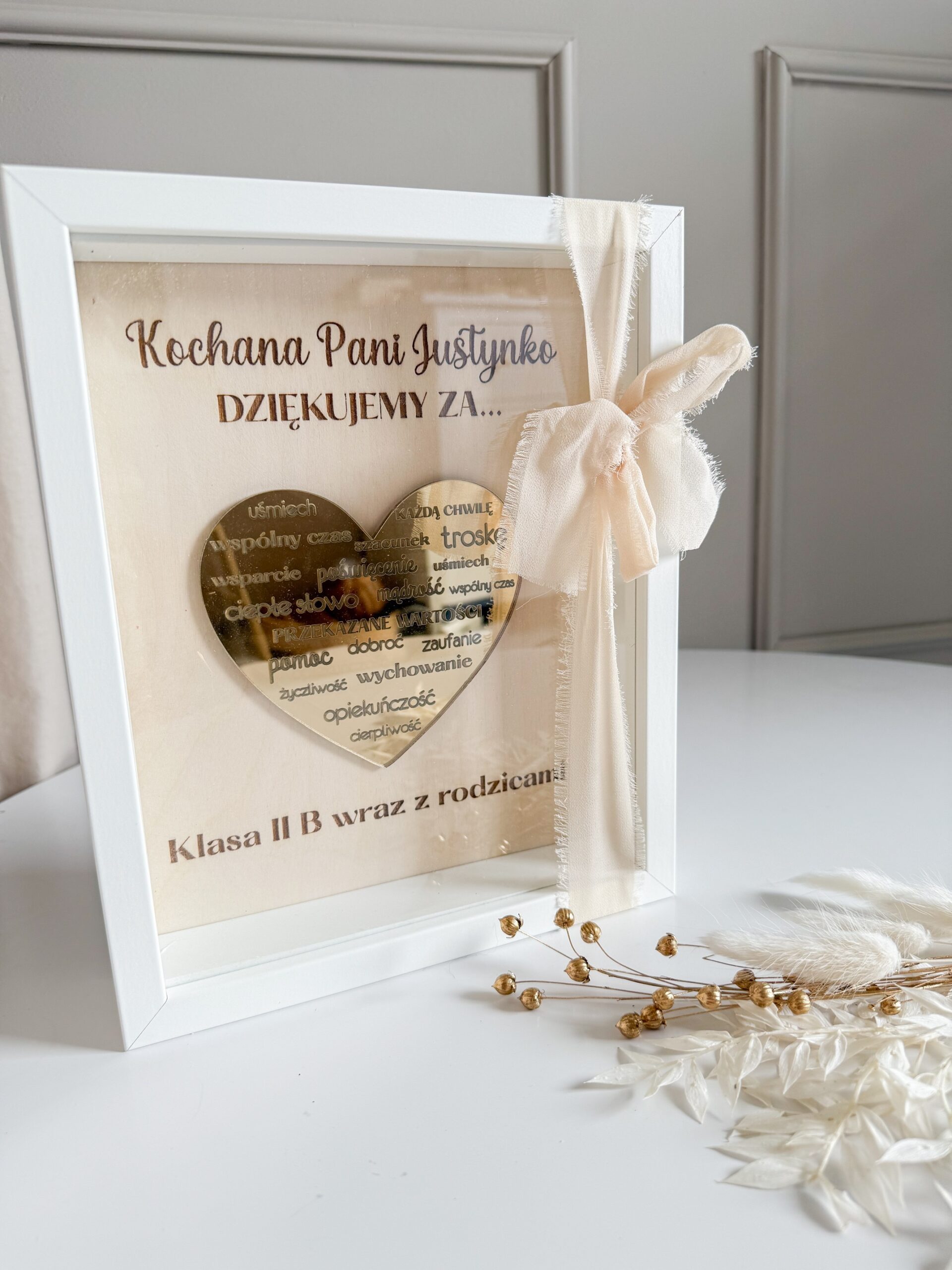 Ramka dla Nauczyciela "złote serce"