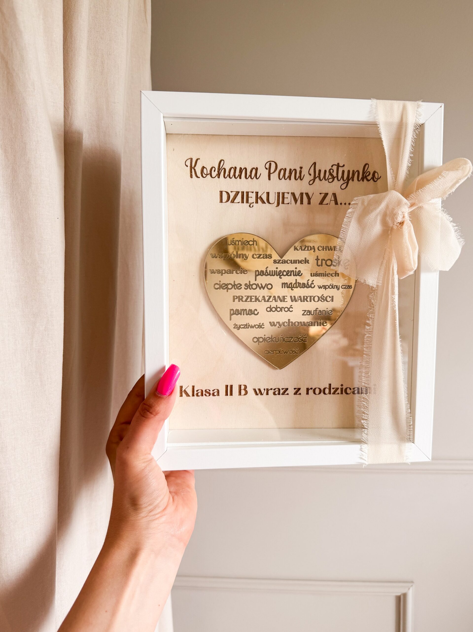Ramka dla Nauczyciela "złote serce" - obrazek 7