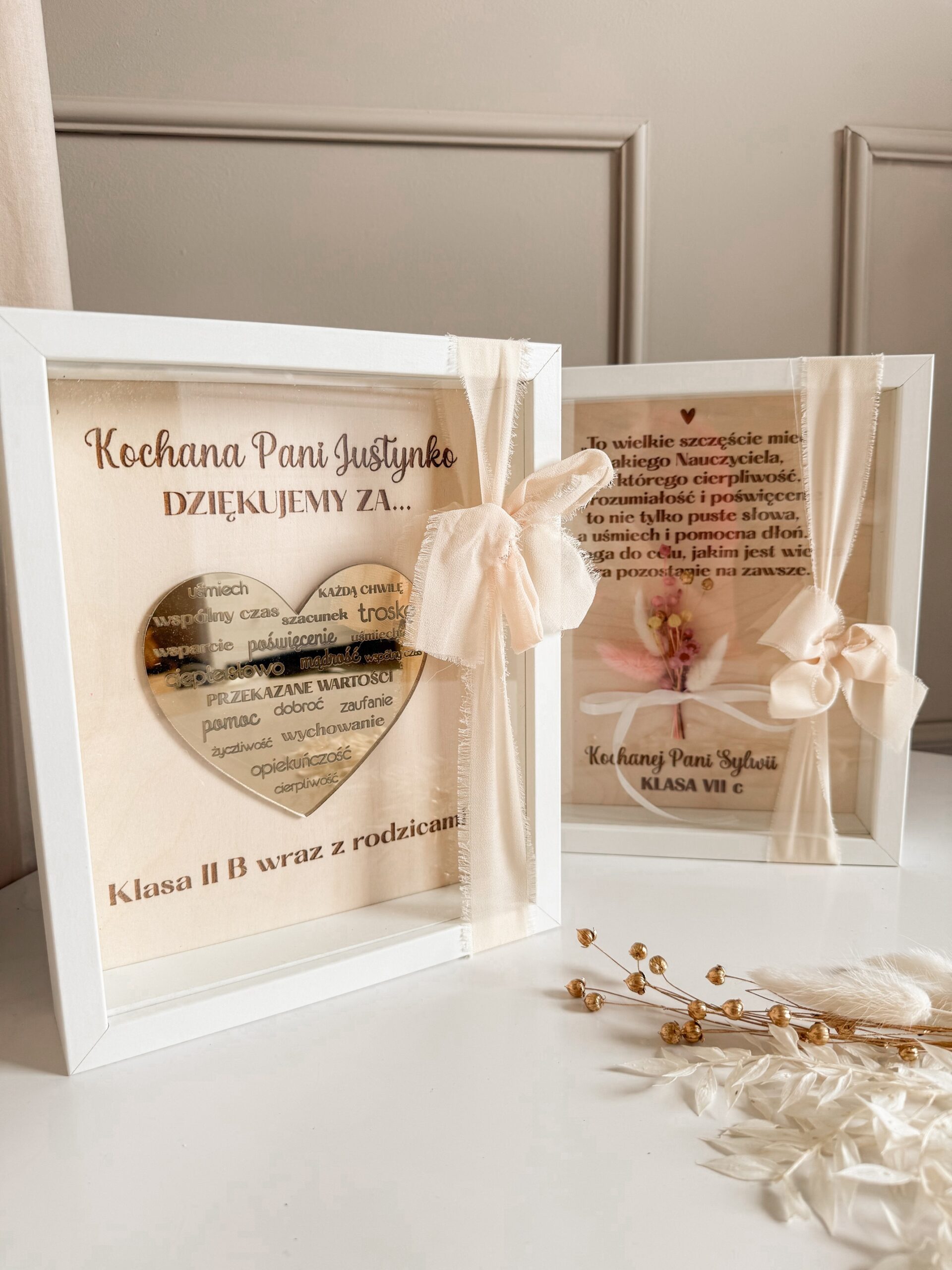 Ramka dla Nauczyciela "złote serce" - obrazek 6